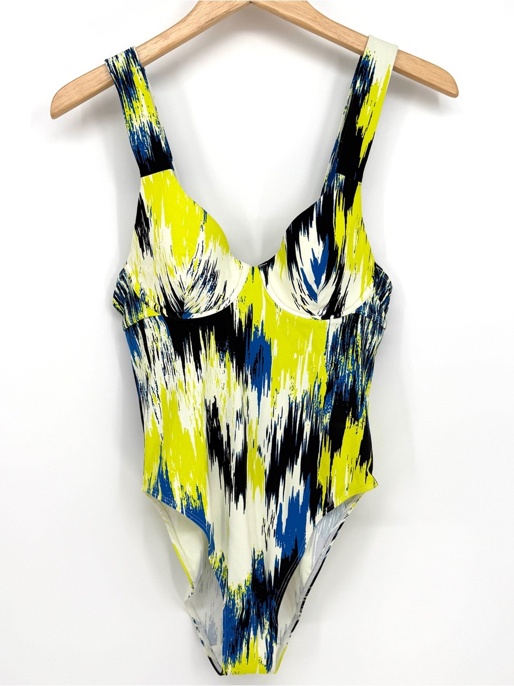 Wolford Essentials Citron Print One Piece Swimsuit Medium B Cup Padded Wired NWT